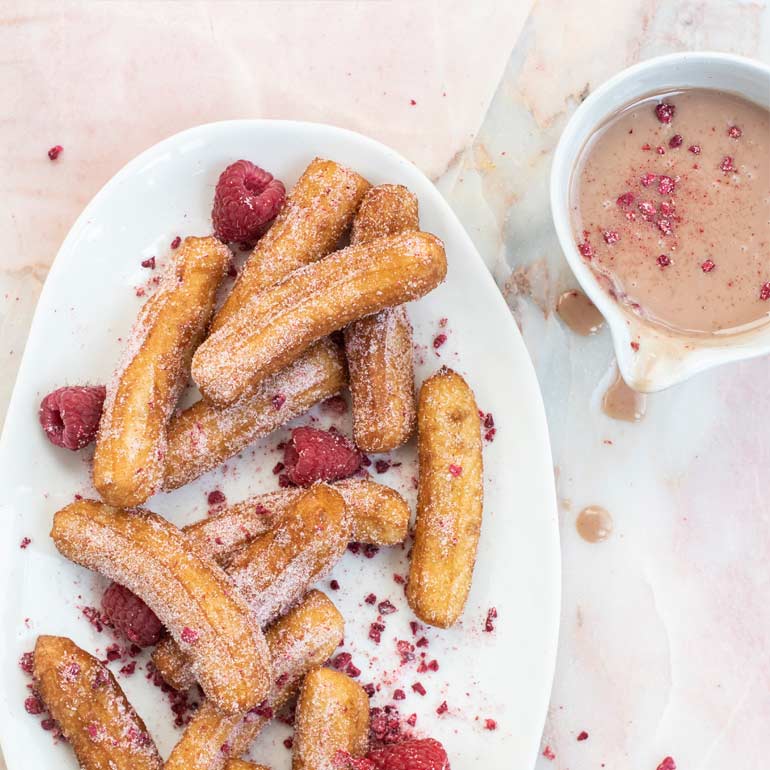 Churros met frombozensuiker