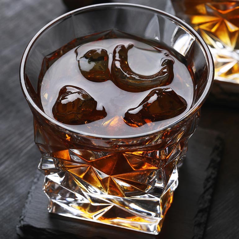 Alles over de eet / drank combinaties met wijn & whisky