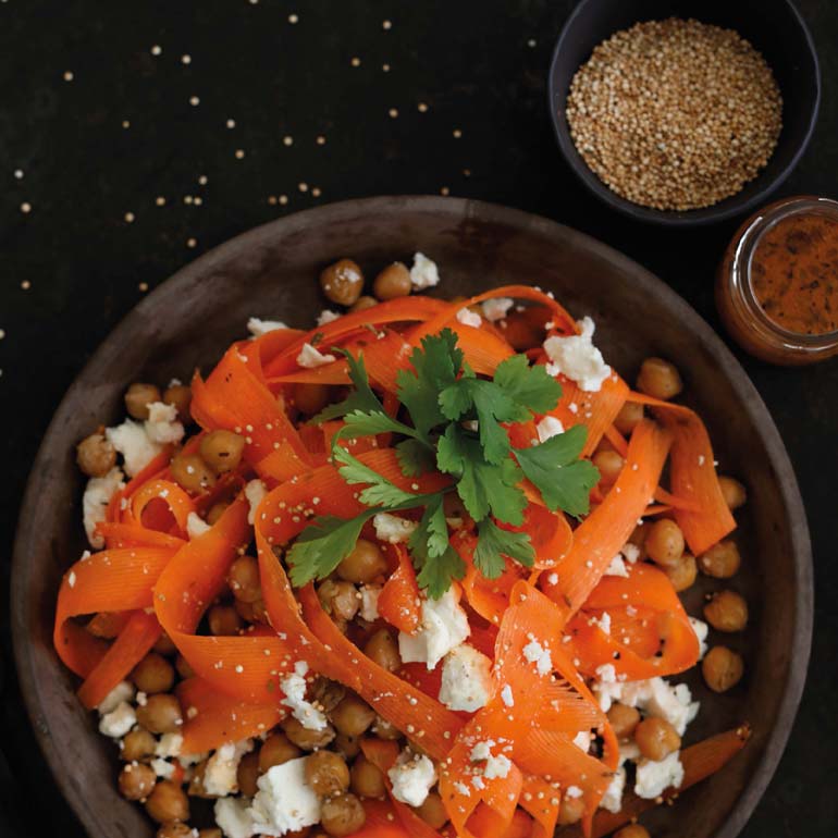 Wortellinten met feta & crispy kikkererwten