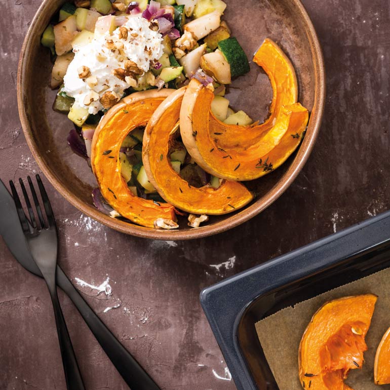Pompoen-maantjes met courgette salsa
