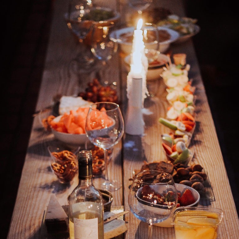 Van aperitief tot dessert: zo bouw je een avond rond cocktails én eten